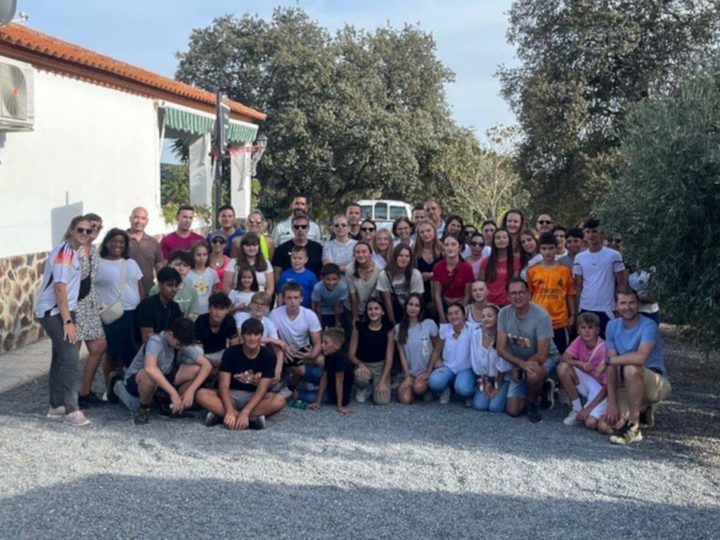 Schülergruppe der Adolf-Reichwein-Schule beim Spanienaustausch in Andalusien.