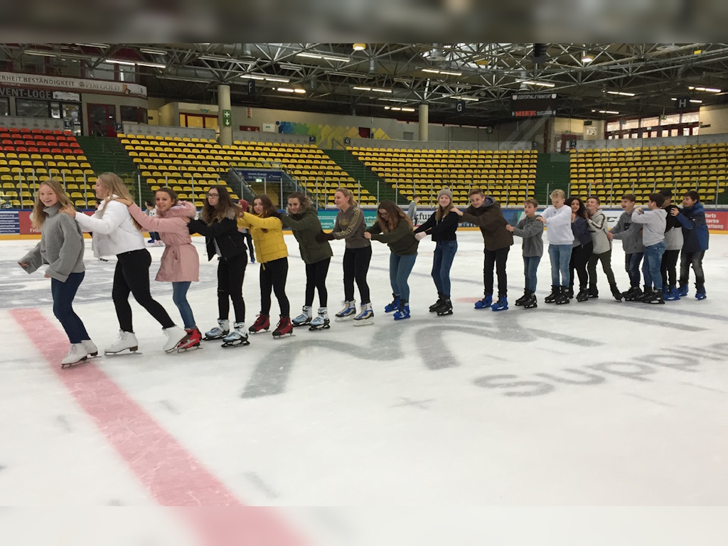 Eis statt Schnee - Schlittschuhausflug der 8cG