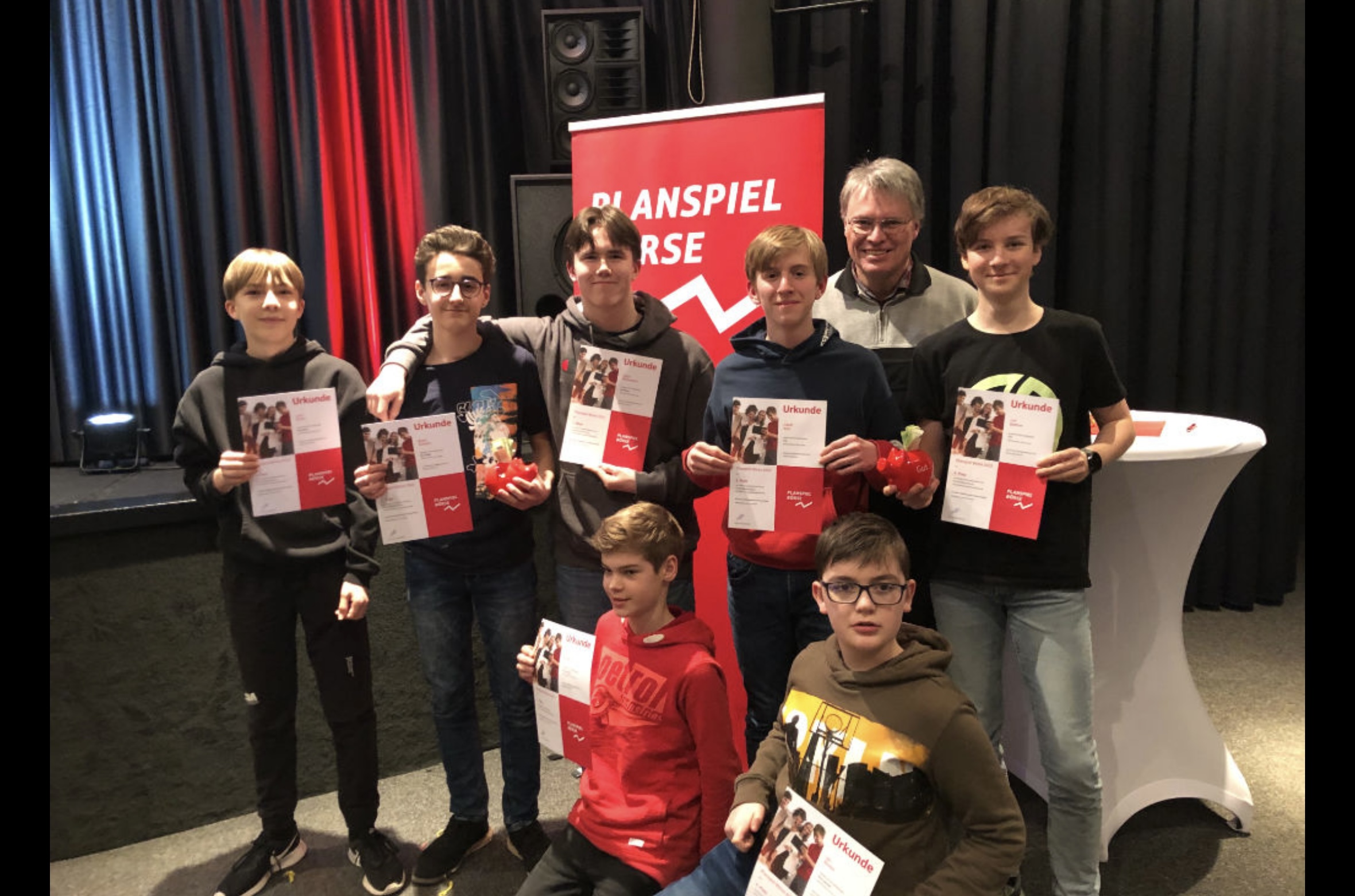 Historischer Sieg für ehemalige ARS-Schüler